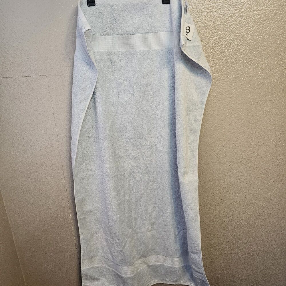 UGG Plush Bath Towel Light Blue Soft Absorbent Cotton Bathroom Spa Luxury Z608